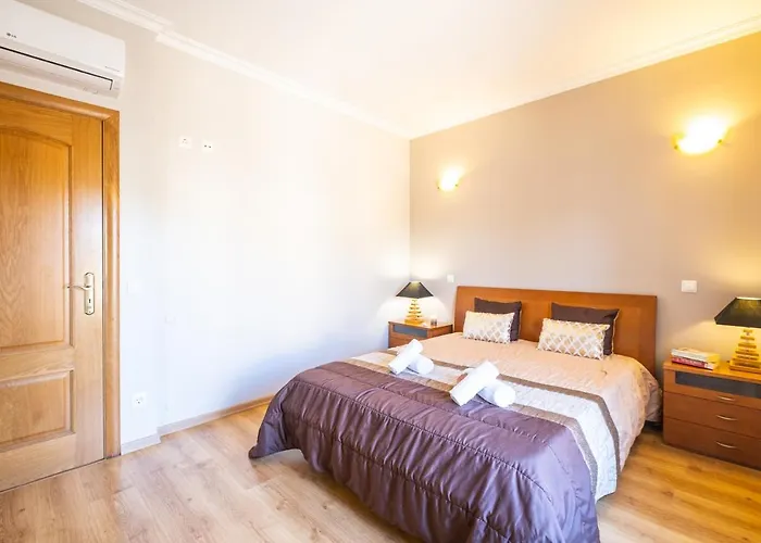 Hawaii By Algarve Vacation Villa