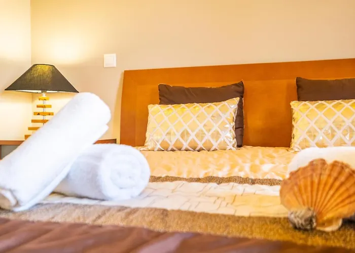 Hawaii By Algarve Vacation Villa