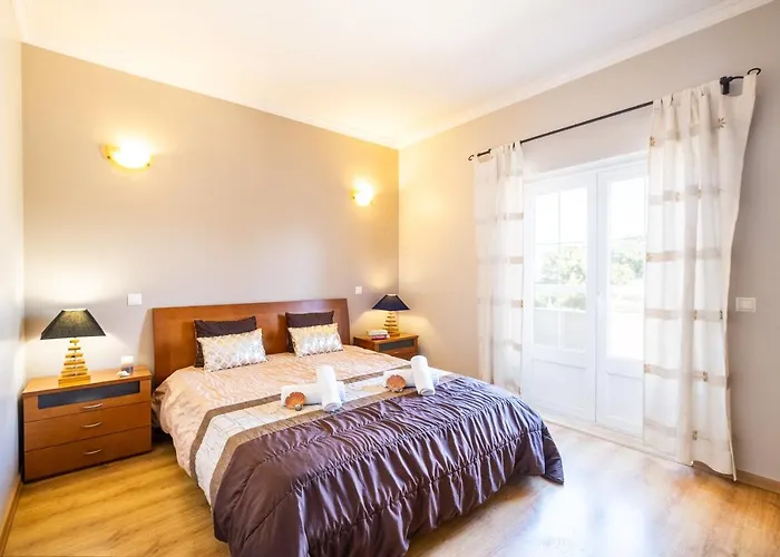 Hawaii By Algarve Vacation Villa